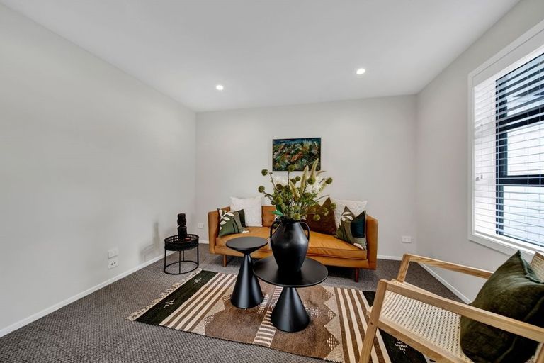 Photo of property in 13 Thomason Road, Egmont Village, New Plymouth, 4371