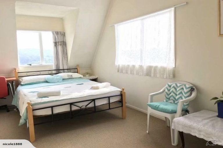 Photo of property in 61f1 Woodhouse Avenue, Karori, Wellington, 6012