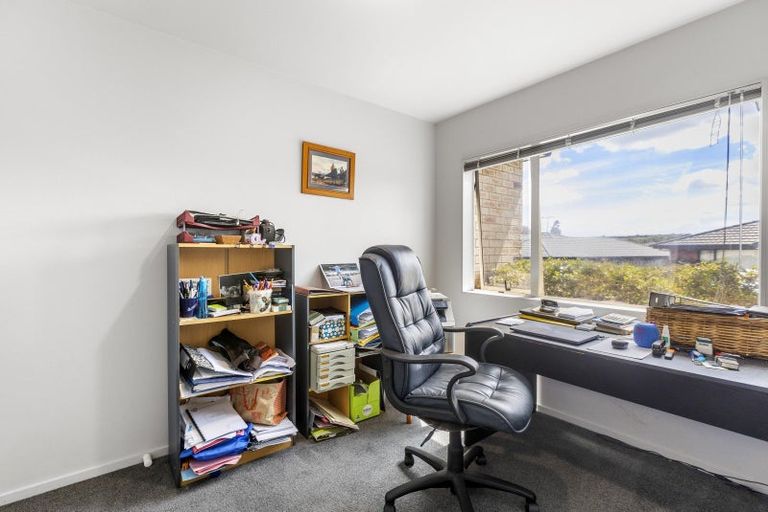 Photo of property in 25a Isabella Drive, Pukekohe, 2120