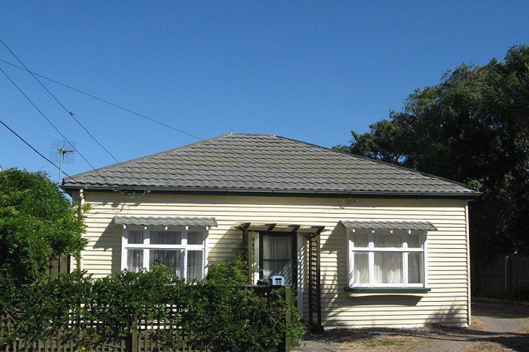 Photo of property in 35 Manhire Street, Spreydon, Christchurch, 8024