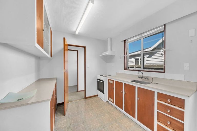 Photo of property in 35 Estuary Road, New Brighton, Christchurch, 8061