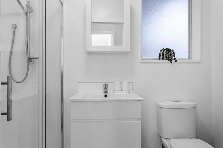 Photo of property in 2/73 Clare Road, St Albans, Christchurch, 8014