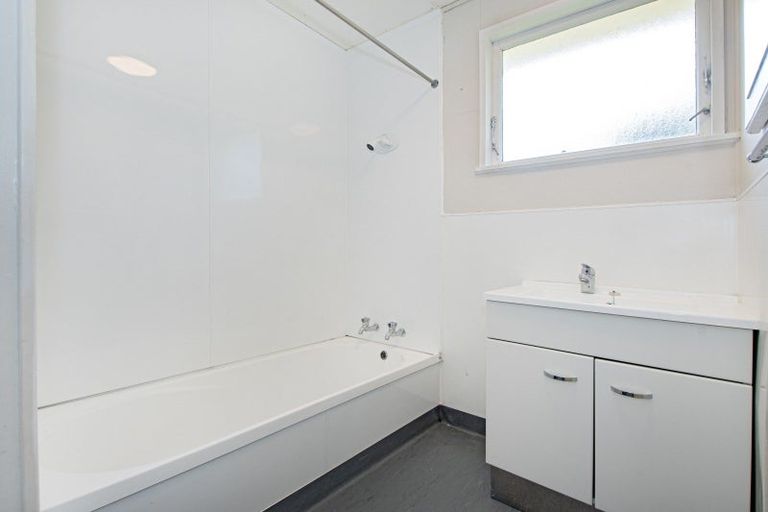 Photo of property in 13b Hodgson Street, Onerahi, Whangarei, 0110