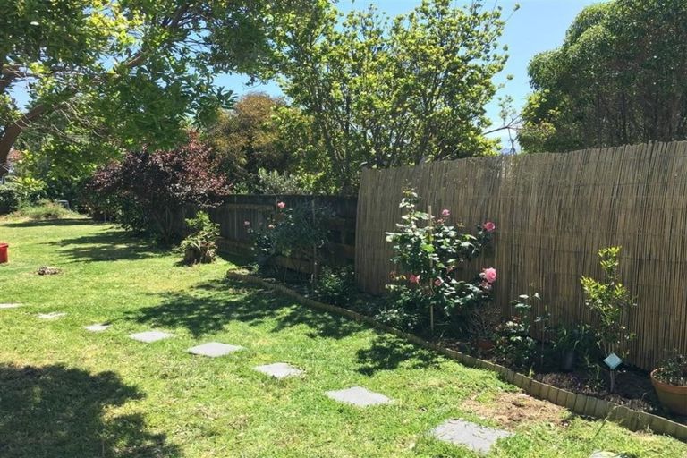 Photo of property in 43 Michael Road, Paraparaumu Beach, Paraparaumu, 5032