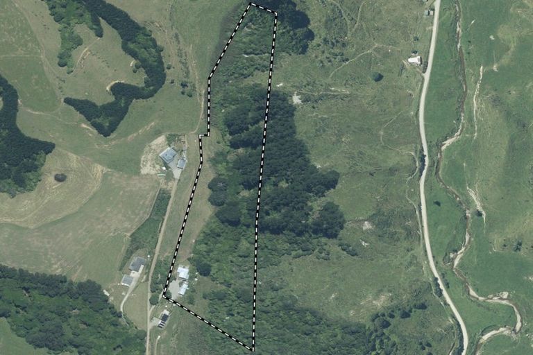 Photo of property in 103 Wharekauri Road, Mimi, Urenui, 4377