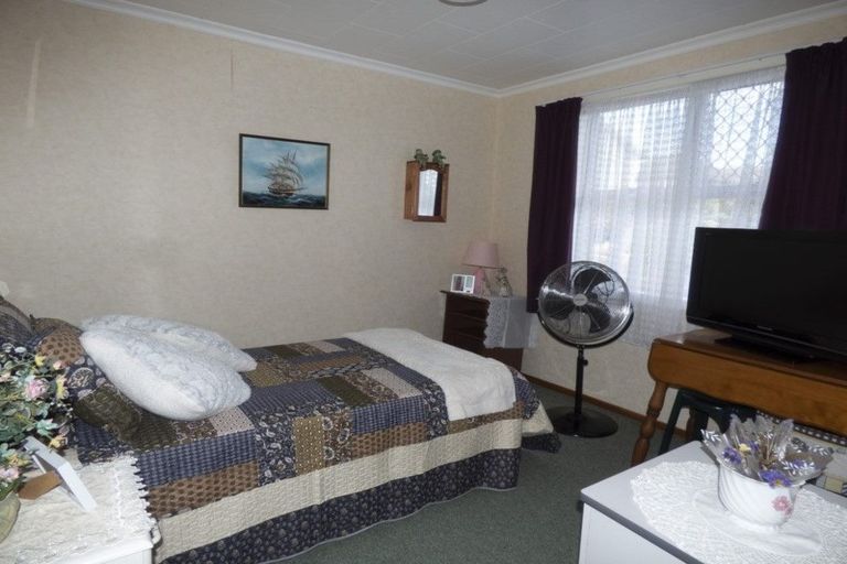 Photo of property in 1/5 Waimea Street, Westown, New Plymouth, 4310