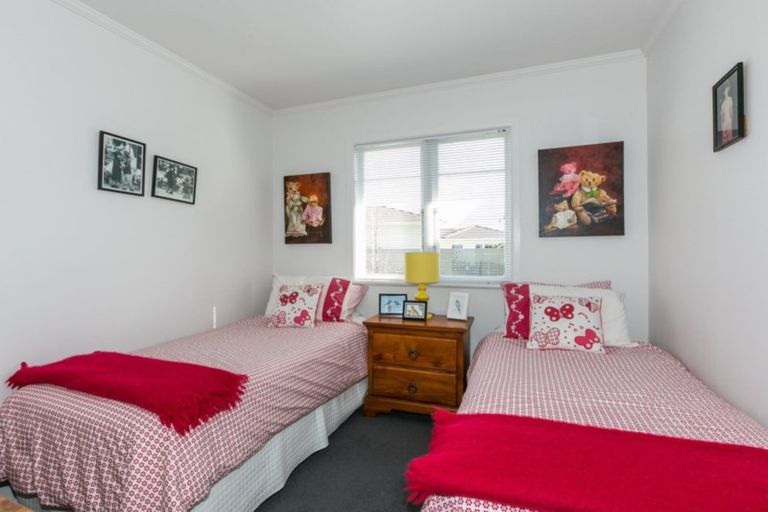 Photo of property in 9a Cornwall Road, Taradale, Napier, 4112