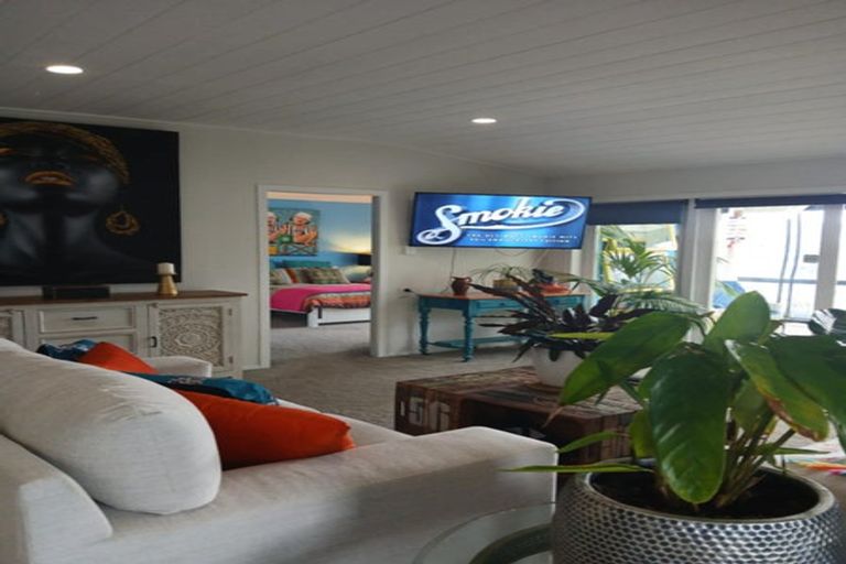 Photo of property in 102 Pohutukawa Avenue, Ohope, 3121