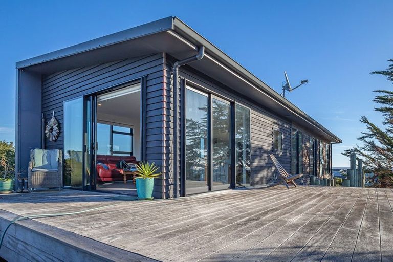 Photo of property in 33 Achilles Avenue, Waitarere Beach, Levin, 5510