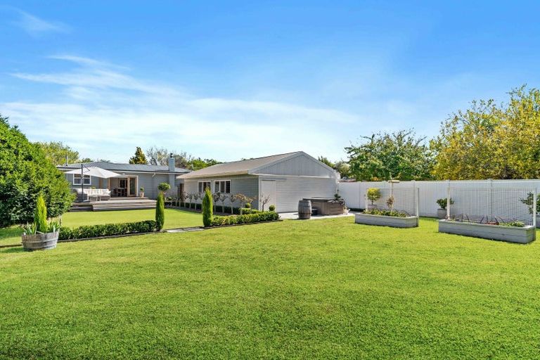 Photo of property in 67 Kuratawhiti Street, Greytown, 5712