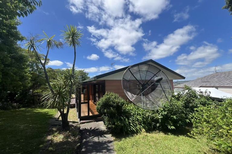 Photo of property in 110 Bradbury Road, Botany Downs, Auckland, 2010
