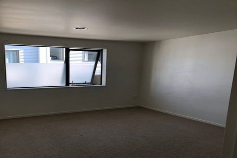 Photo of property in 11 Gordon Place, Newtown, Wellington, 6021