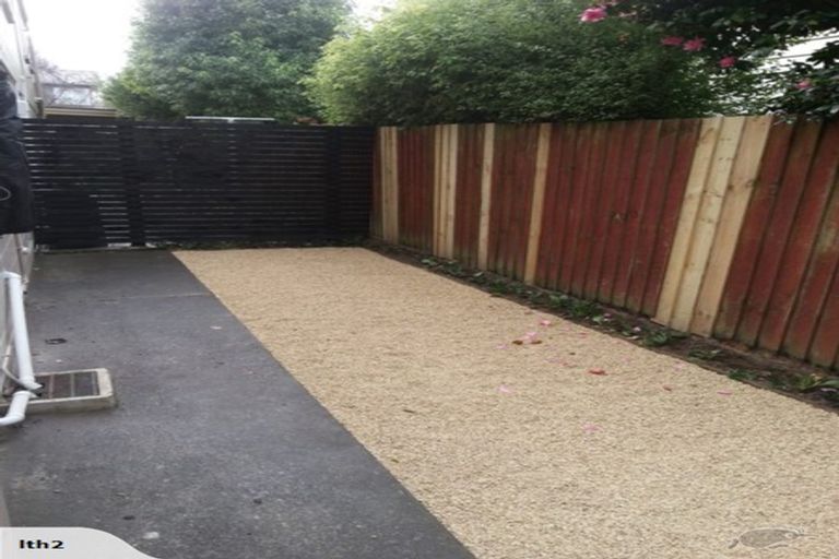 Photo of property in 1/137 Holly Road, St Albans, Christchurch, 8014