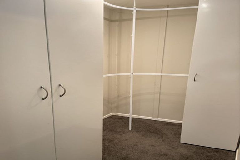 Photo of property in 1 Orion Place, Hillcrest, Auckland, 0627