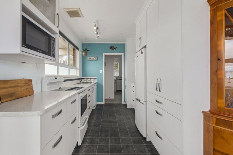 Photo of property in 24 Highfield Crescent, Brookfield, Tauranga, 3110