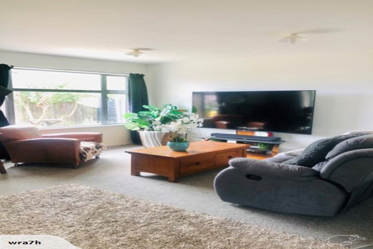 Photo of property in 246 Keyes Road, New Brighton, Christchurch, 8083