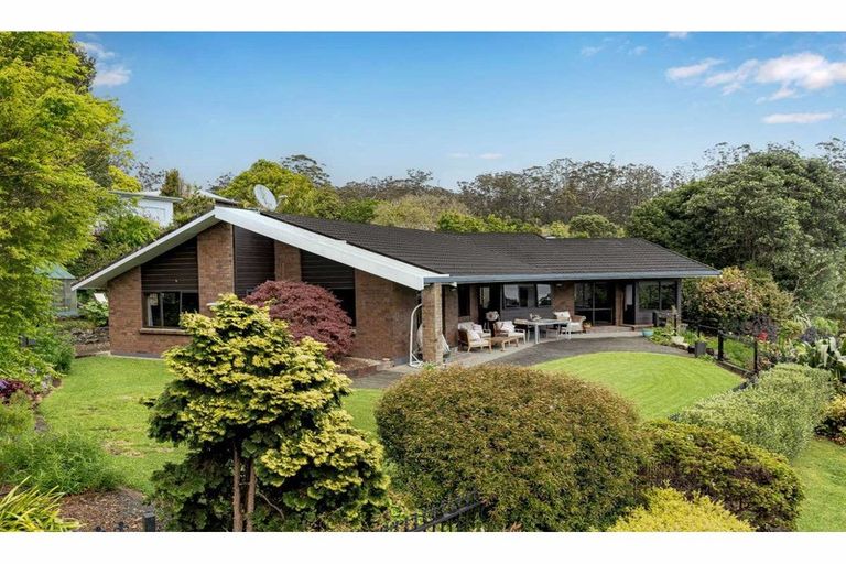 Photo of property in 3 Peacock Garden Drive, Kerikeri, 0230