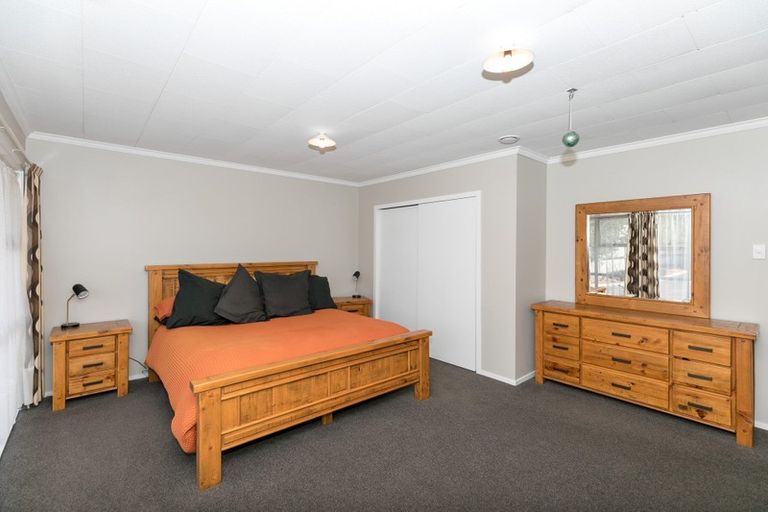 Photo of property in 64 Bryce Street, Cambridge, 3434