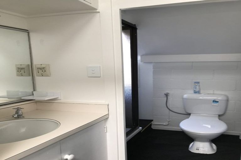 Photo of property in Paddington Apartments, 13/15u Mckinley Crescent, Brooklyn, Wellington, 6021