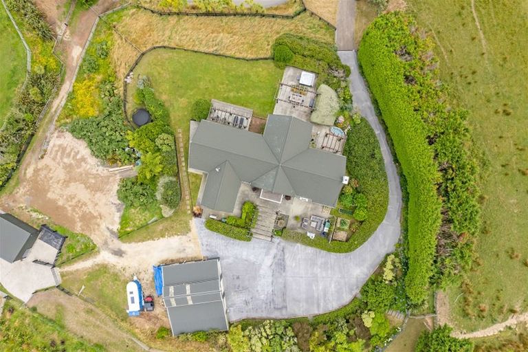 Photo of property in 830 Ohariu Valley Road, Ohariu, Wellington, 6037