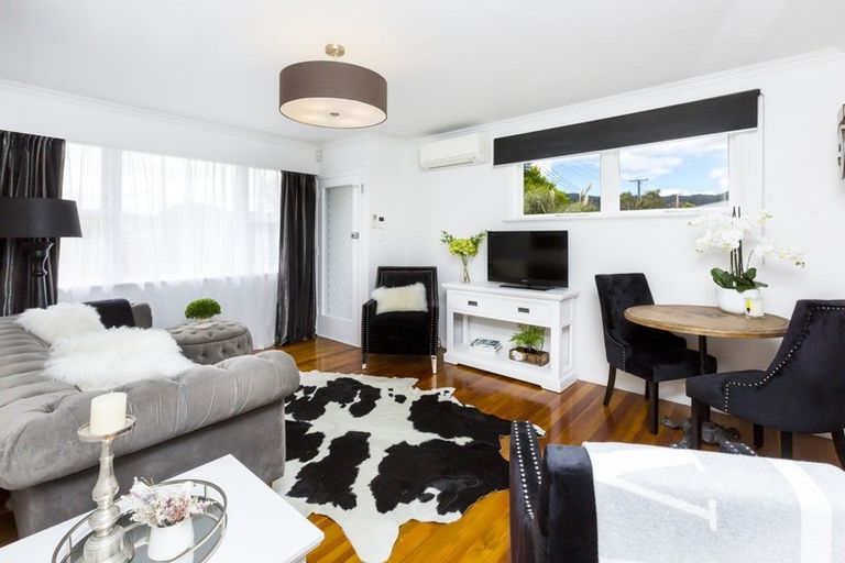 Photo of property in 2b Liverpool Street, Trentham, Upper Hutt, 5018