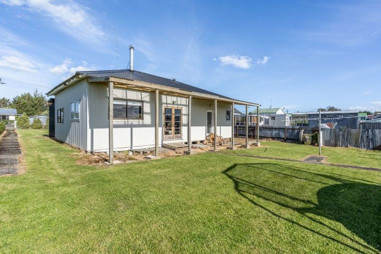 Photo of property in 13 Richmond Street, Ohai, 9635