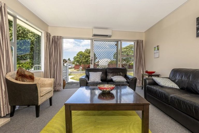 Photo of property in 2 Foster Street, Te Hapara, Gisborne, 4010