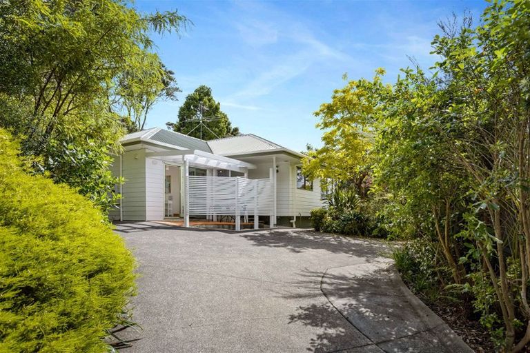 Photo of property in 60a Kaurilands Road, Titirangi, Auckland, 0604