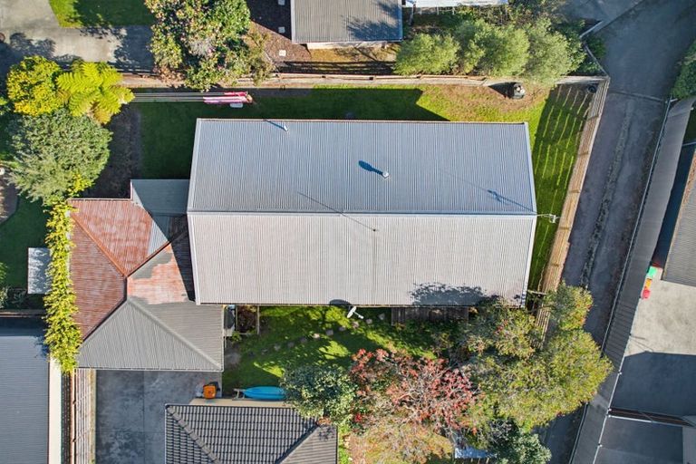 Photo of property in 14 Escort Grove, Awapuni, Palmerston North, 4412