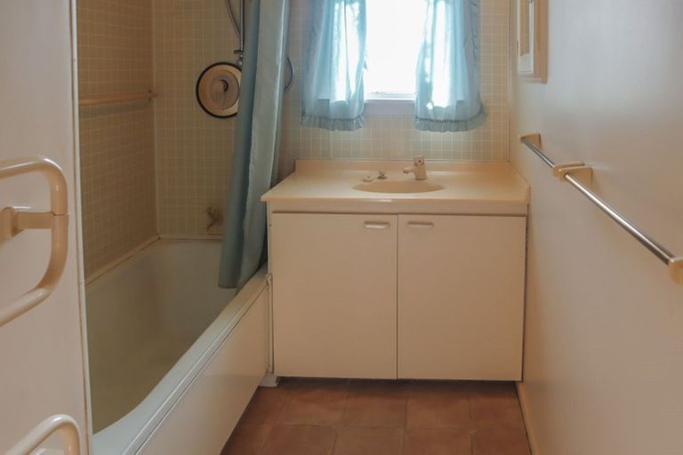 Photo of property in 10 Ravenna Street, Avonhead, Christchurch, 8042