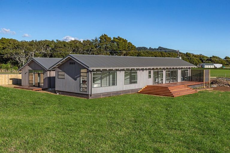 Photo of property in 133b Muhunoa Road East, Ohau, 5570