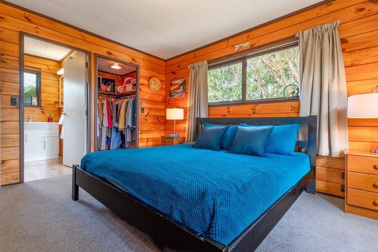 Photo of property in 2 Millvale Street, Waikanae, 5036