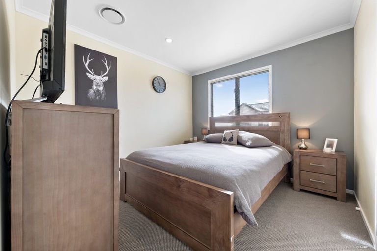 Photo of property in 21 Whitbourne Heights, Manurewa, Auckland, 2105