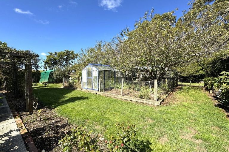 Photo of property in 4 Hinahina Road, Owaka, 9586