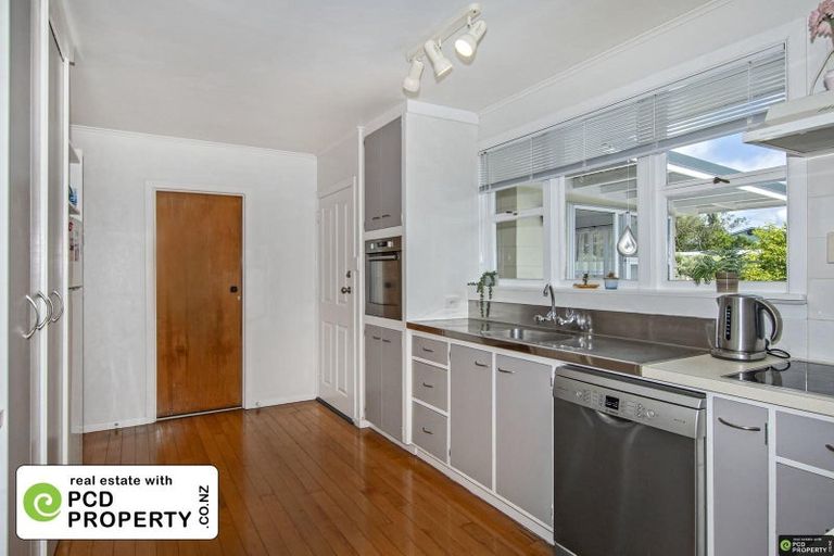 Photo of property in 2 Sussex Place, Te Kamo, Whangarei, 0112