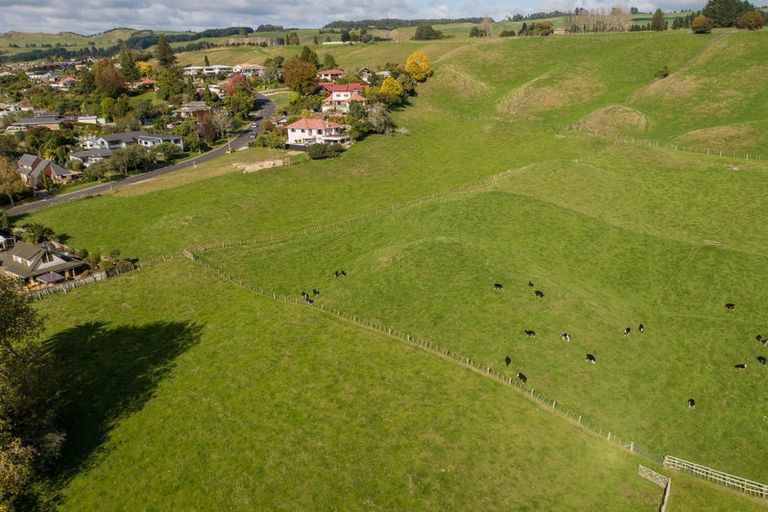 Photo of property in 10 Matipo Avenue, Pomare, Rotorua, 3015