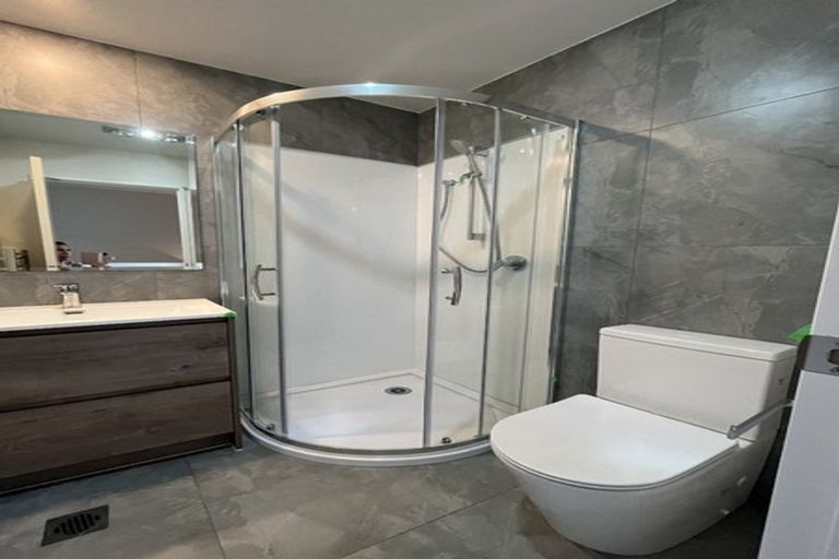 Photo of property in 6/241 Don Buck Road, Massey, Auckland, 0614