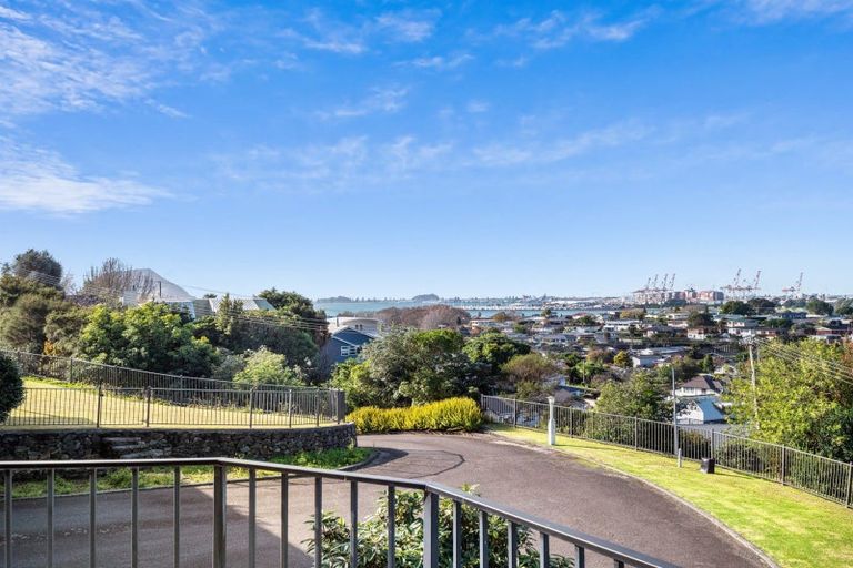 Photo of property in 61a Pillans Road, Otumoetai, Tauranga, 3110