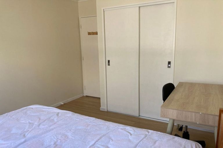 Photo of property in 55a Archibald Road, Kelston, Auckland, 0602