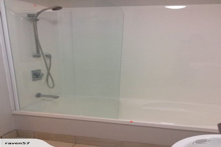 Photo of property in Bay Palms Apartments, 8/30b Bute Road, Browns Bay, Auckland, 0630