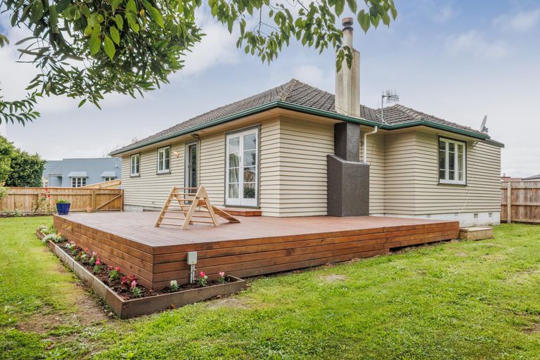 Photo of property in 25 West Street, Feilding, 4702
