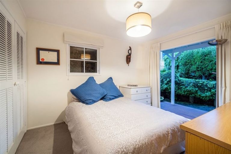 Photo of property in 20 Hythe Terrace, Mairangi Bay, Auckland, 0630