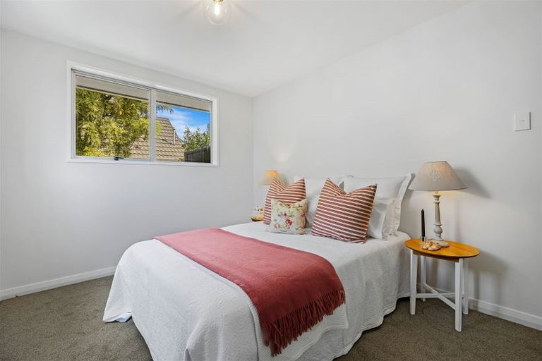 Photo of property in 2/40b Saint Martins Road, Saint Martins, Christchurch, 8022