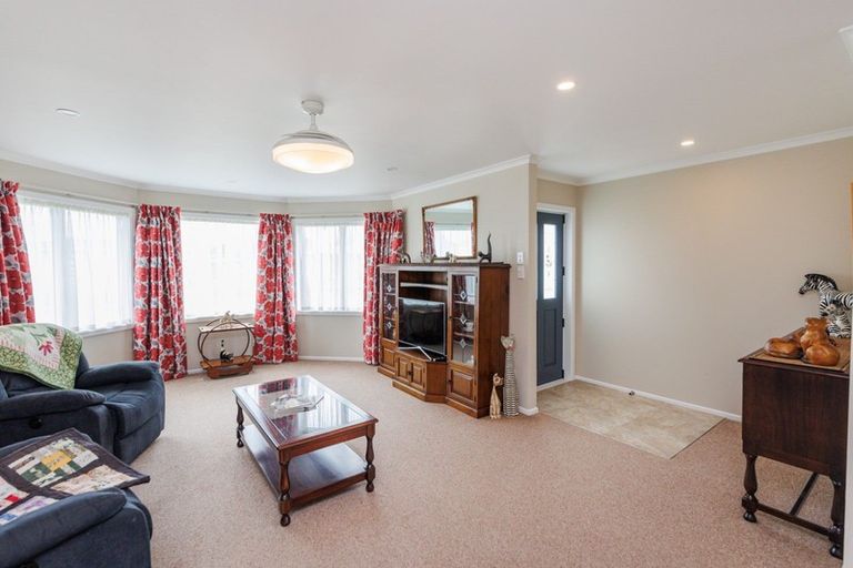 Photo of property in 4 Macmillan Place, Feilding, 4702