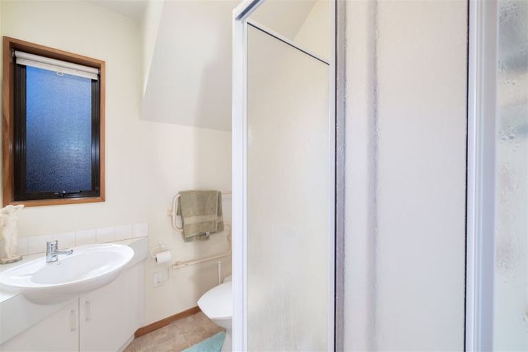 Photo of property in 64 Merivale Lane, Merivale, Christchurch, 8014