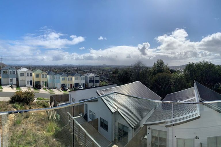 Photo of property in 57 Joseph Street, Flat Bush, Auckland, 2019