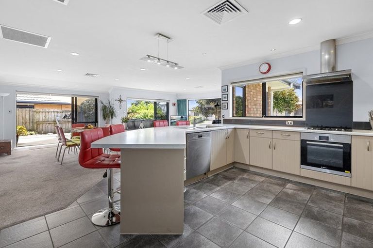 Photo of property in 22 Nautilus Drive, Papamoa Beach, Papamoa, 3118
