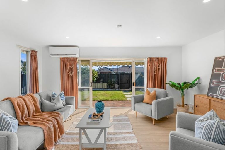 Photo of property in 2 Cardigan Bay Place, Addington, Christchurch, 8024