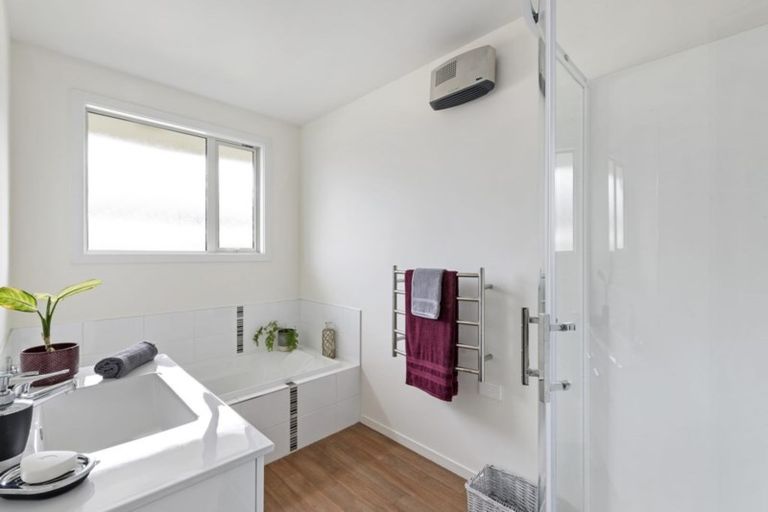 Photo of property in 51 Masefield Drive, Rolleston, 7614