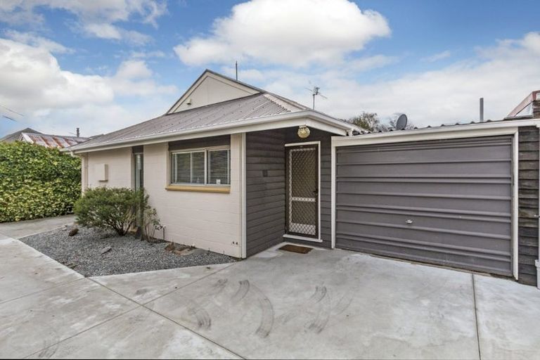 Photo of property in 92 Neville Street, Spreydon, Christchurch, 8024